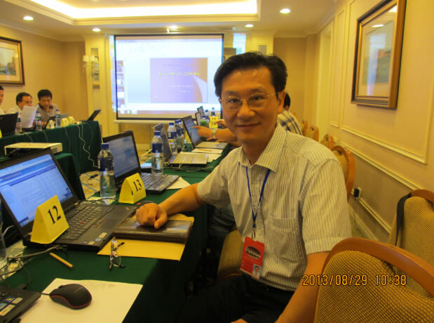 2013年08月参加湖北省科技奖评审
